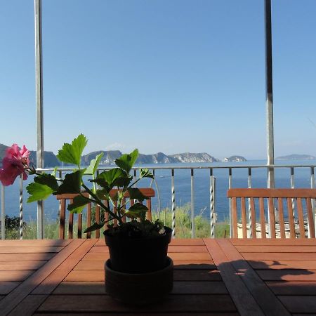 Casa Santella Leilighet Ponza Eksteriør bilde